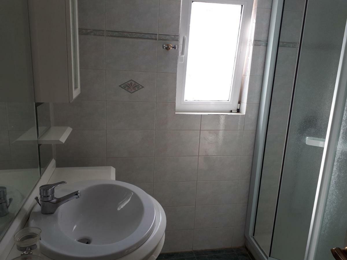 Sea View,Big And Comfortable Appartment In Voula 雅典 外观 照片